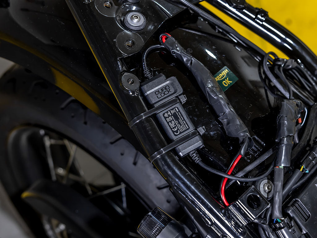 Motorcycle - Waterproof 12V to USB Smart Adaptor